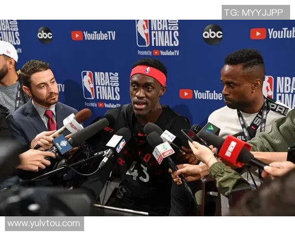 镜头回顾:西亚卡姆这一幕令人泪目